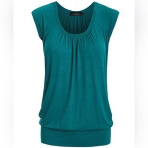 New with tags. Lock & Love brand. Color: Jade Size: Lg